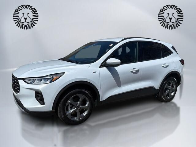 2025 FORD Escape
