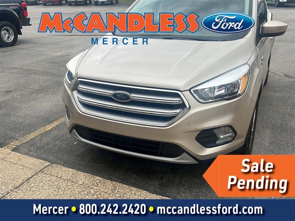 2017 FORD Escape