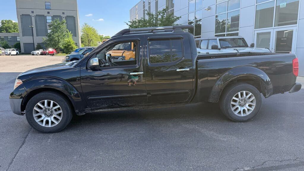 2009 NISSAN Frontier