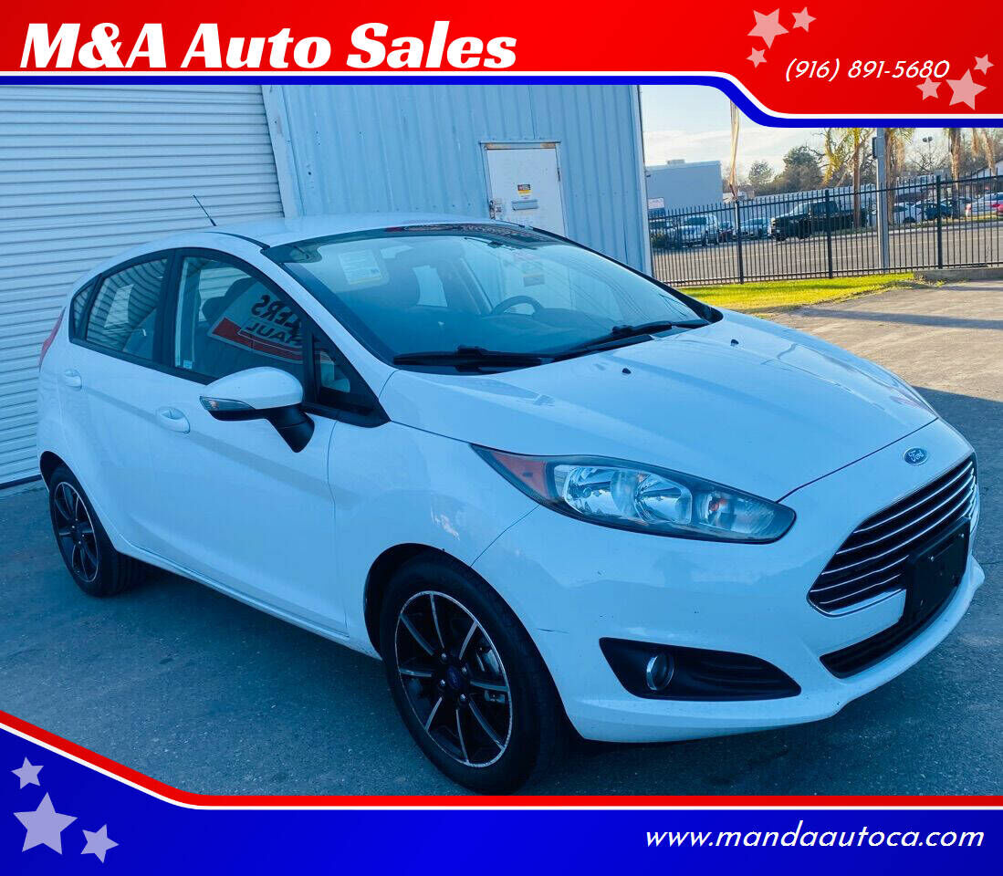 2015 FORD Fiesta