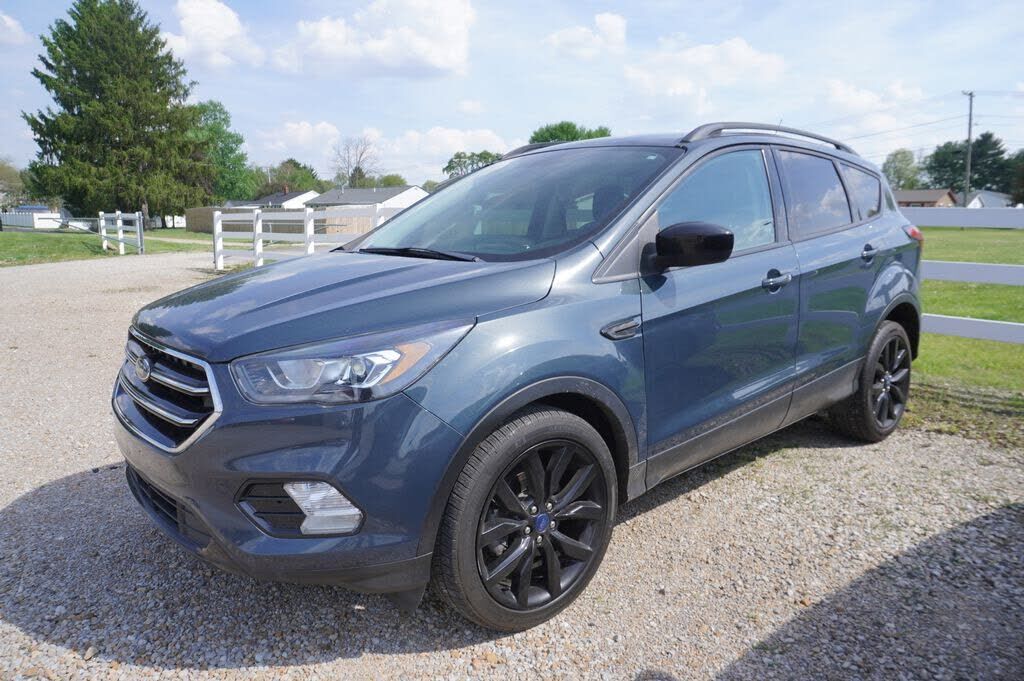 2019 FORD Escape