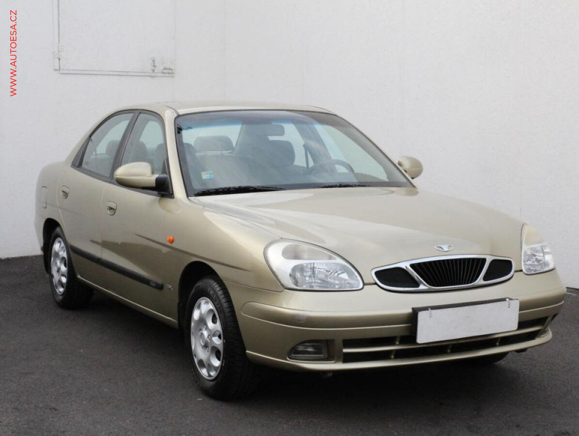 1998 DAEWOO NUBIRA