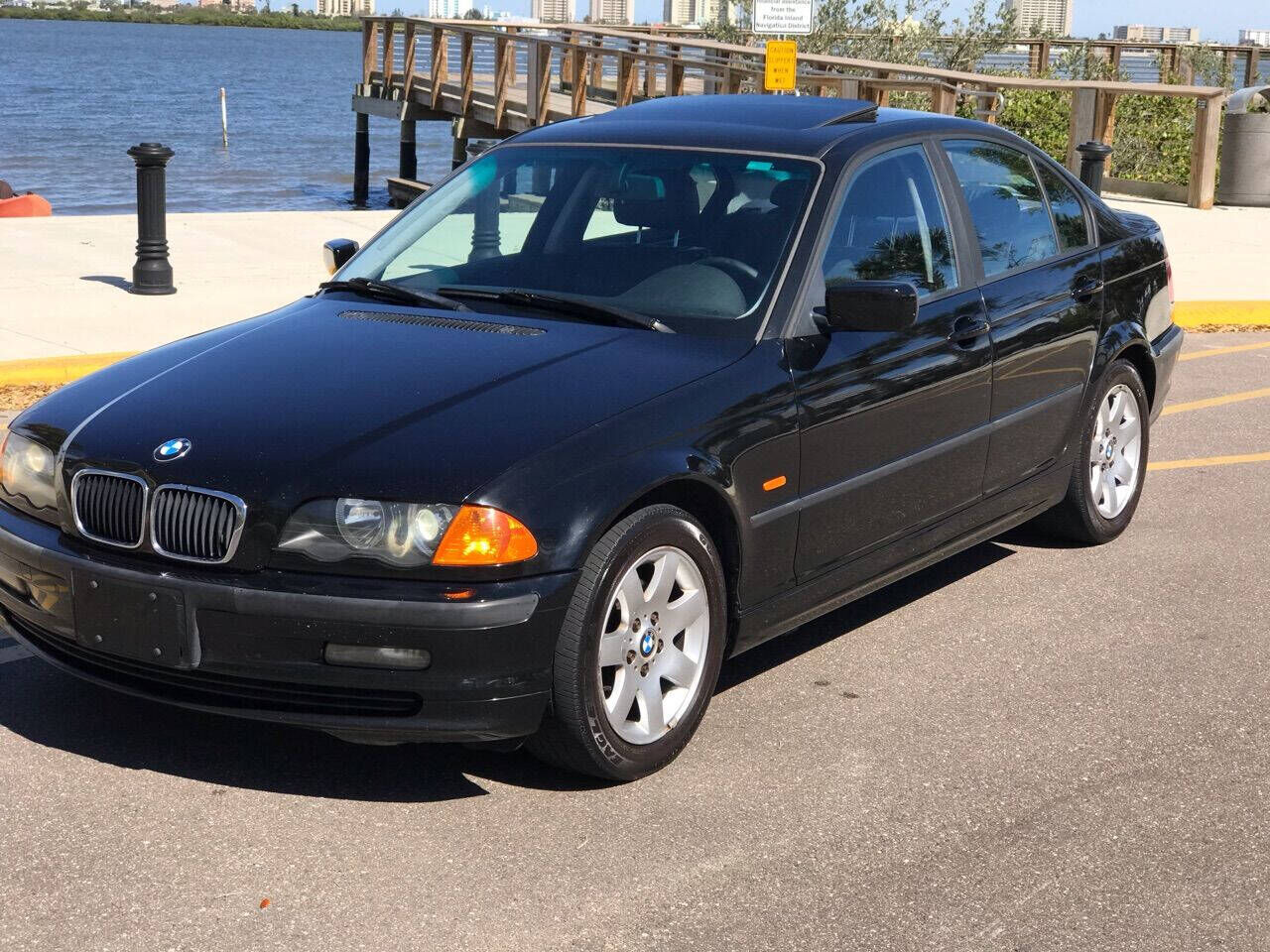 2000 BMW 3 Series