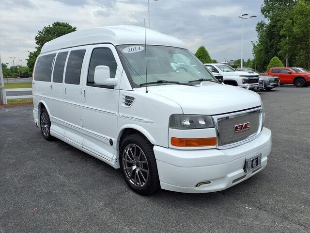 2014 GMC Savana