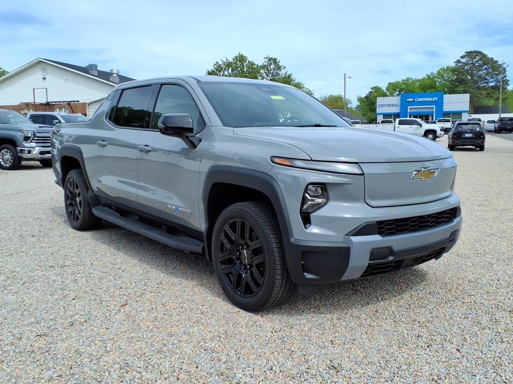 2026 CHEVROLET Silverado EV