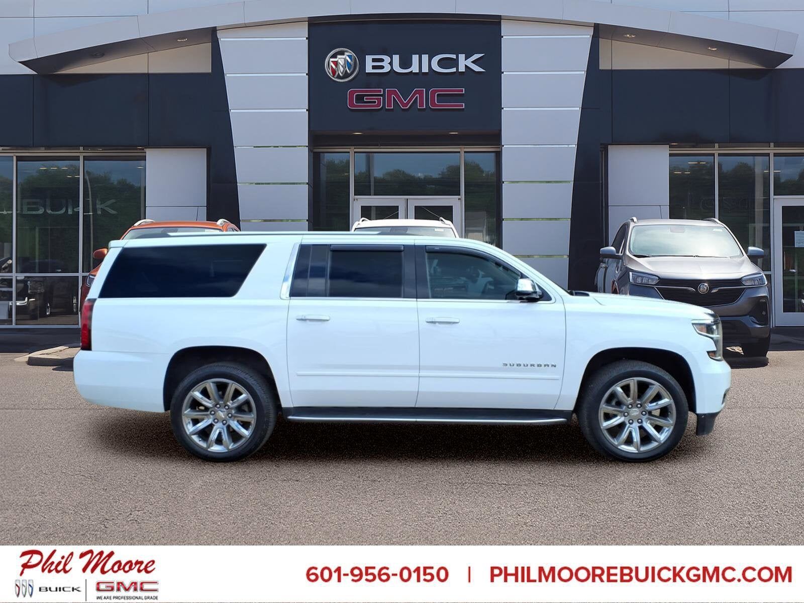 2017 CHEVROLET Suburban