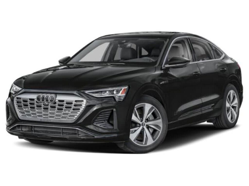 2024 AUDI Q8