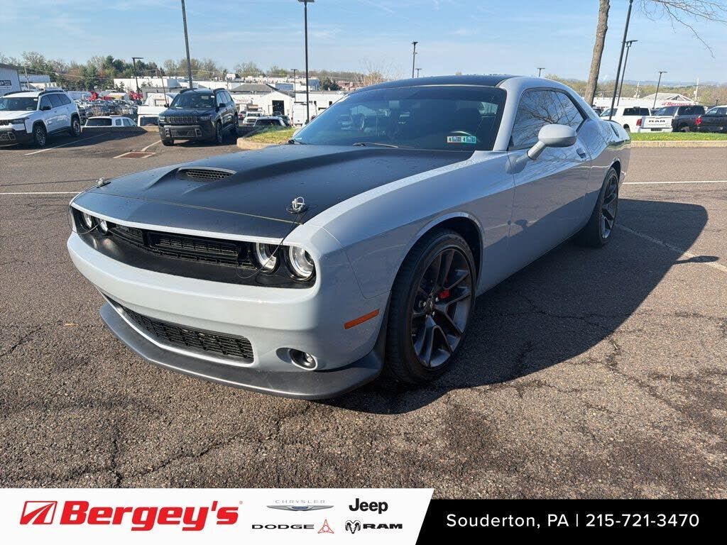 2021 DODGE Challenger