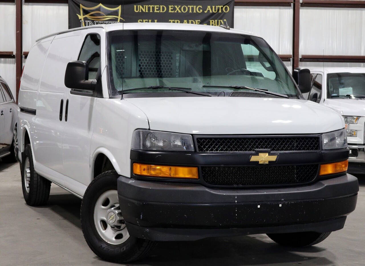 2021 CHEVROLET Express