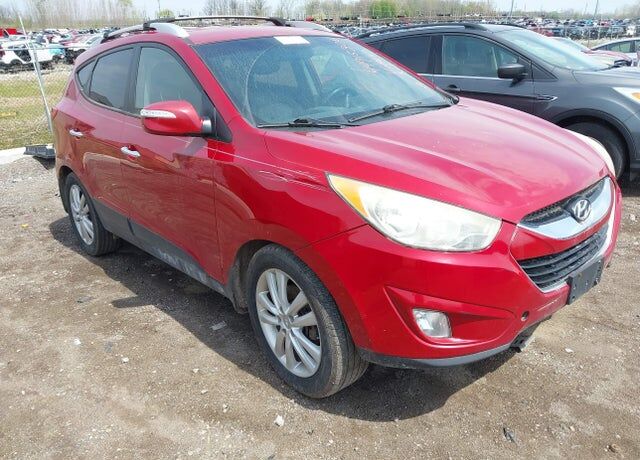 2012 HYUNDAI Tucson
