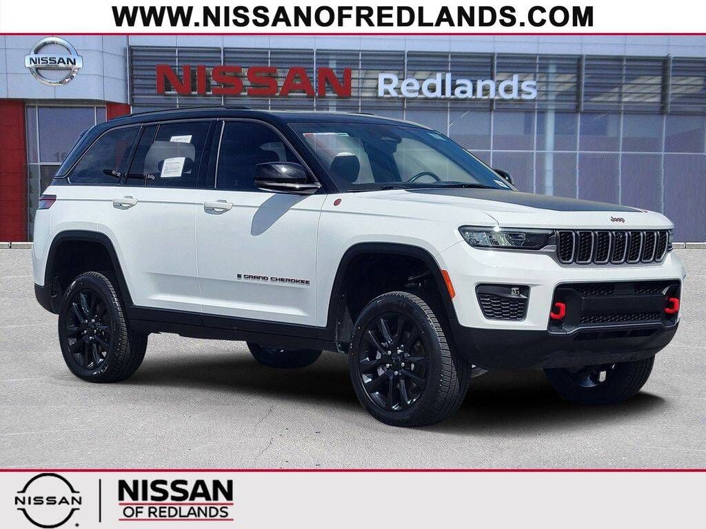 2022 JEEP Grand Cherokee