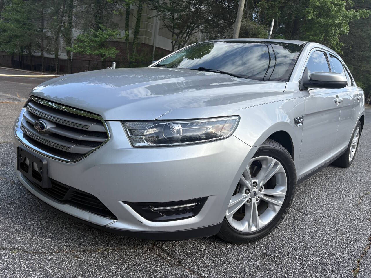 2016 FORD Taurus