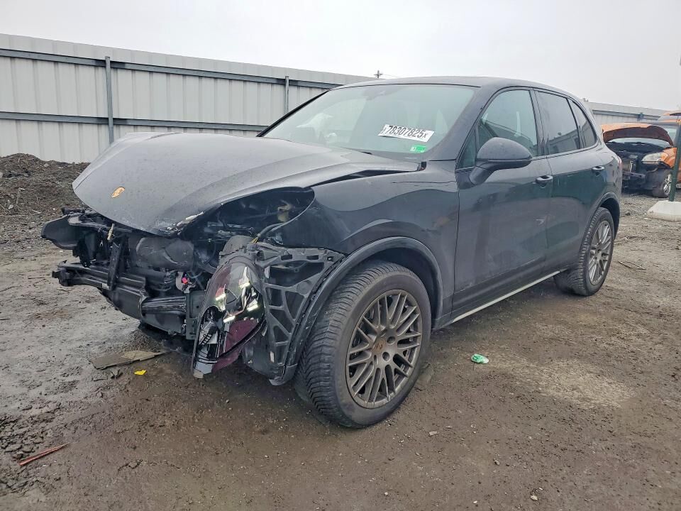 2017 PORSCHE Cayenne