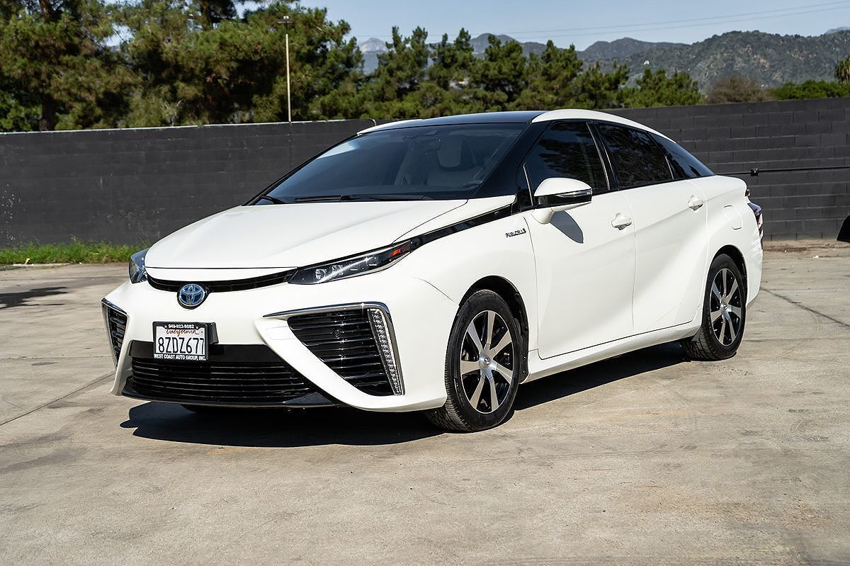 2017 TOYOTA Mirai