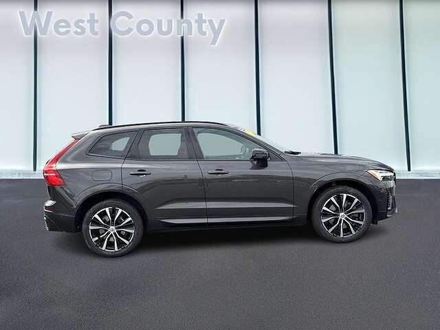 2023 VOLVO XC60