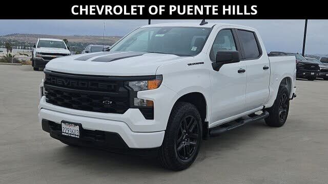 2023 CHEVROLET Silverado