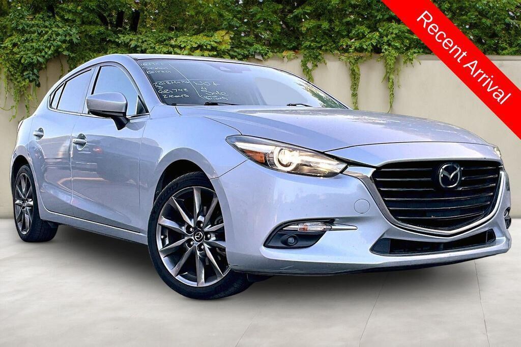 2018 MAZDA Mazda3