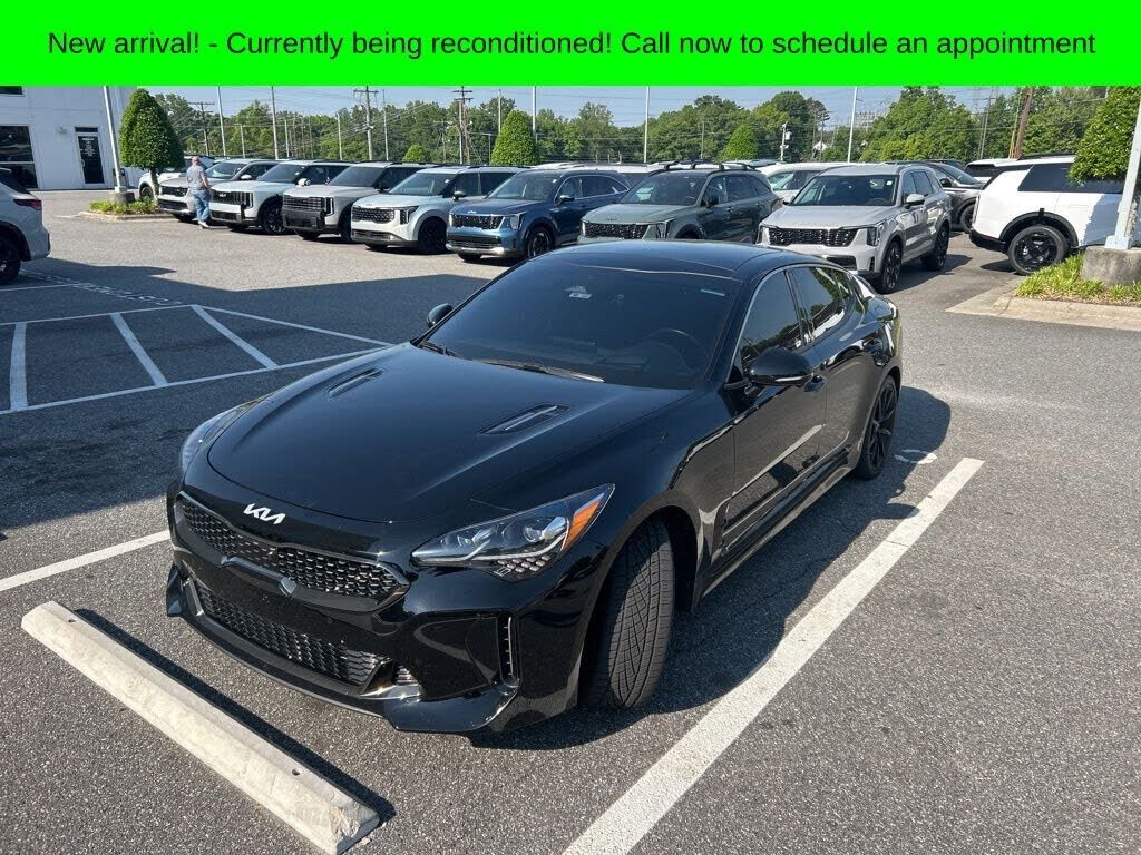 2022 KIA Stinger