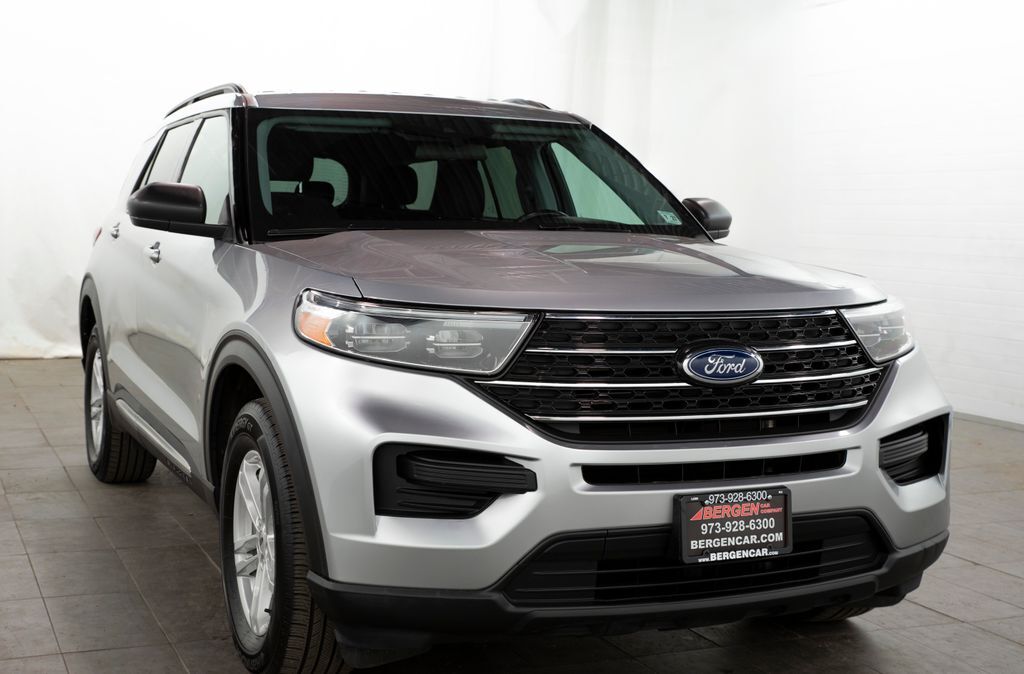 2022 FORD Explorer