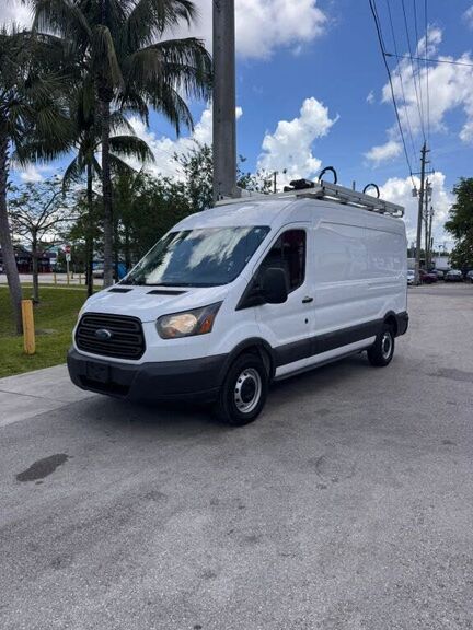 2017 FORD Transit