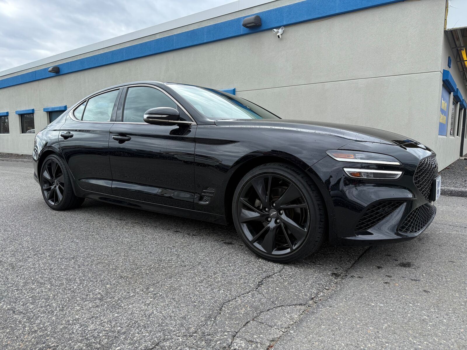2023 GENESIS G70