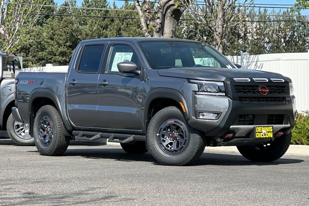 2026 NISSAN Frontier