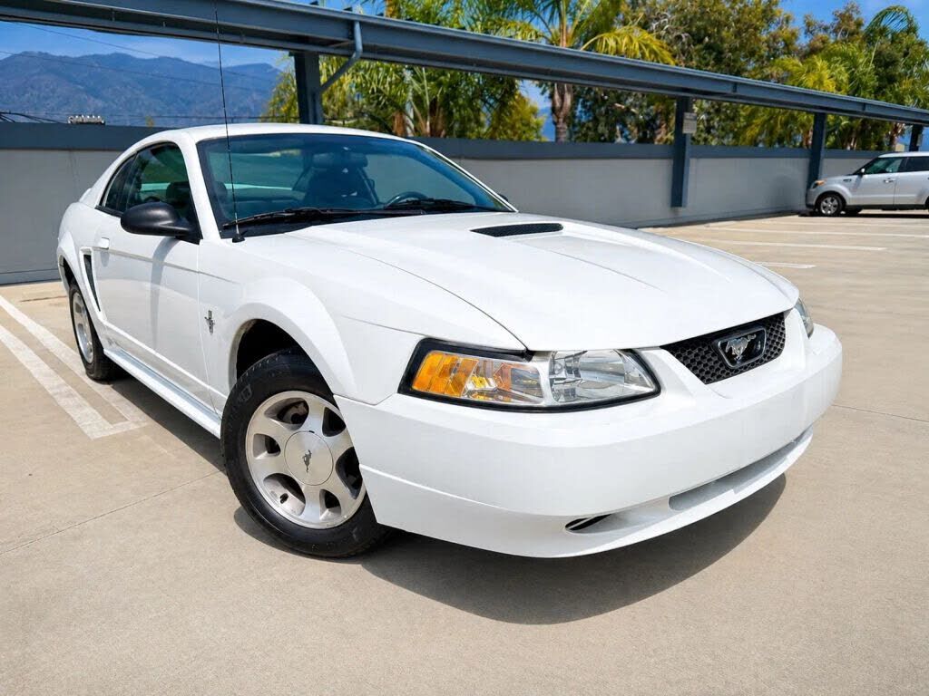2000 FORD Mustang