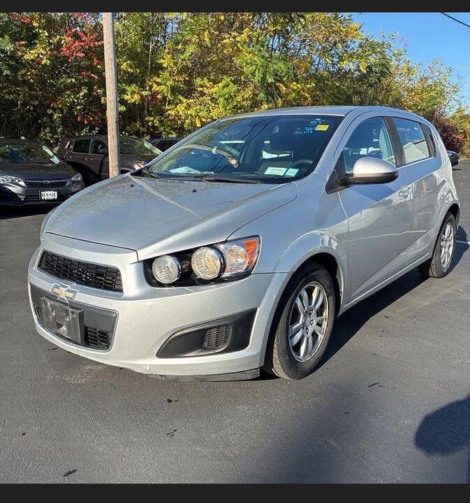 2013 CHEVROLET Sonic