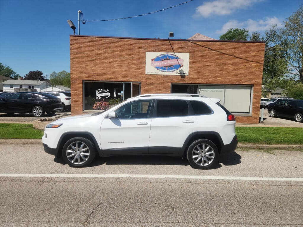 2018 JEEP Cherokee