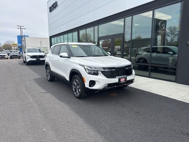 2024 KIA Seltos