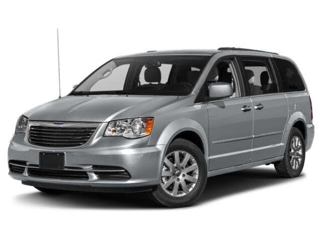 2015 CHRYSLER Town and Country