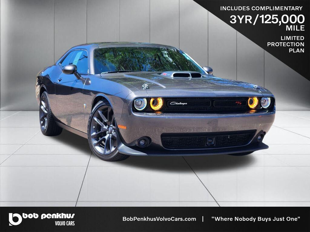 2022 DODGE Challenger