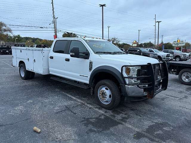 2019 FORD F-550