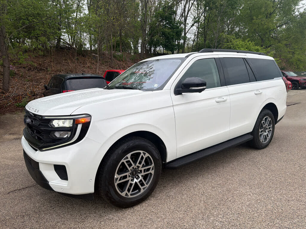 2025 FORD Expedition