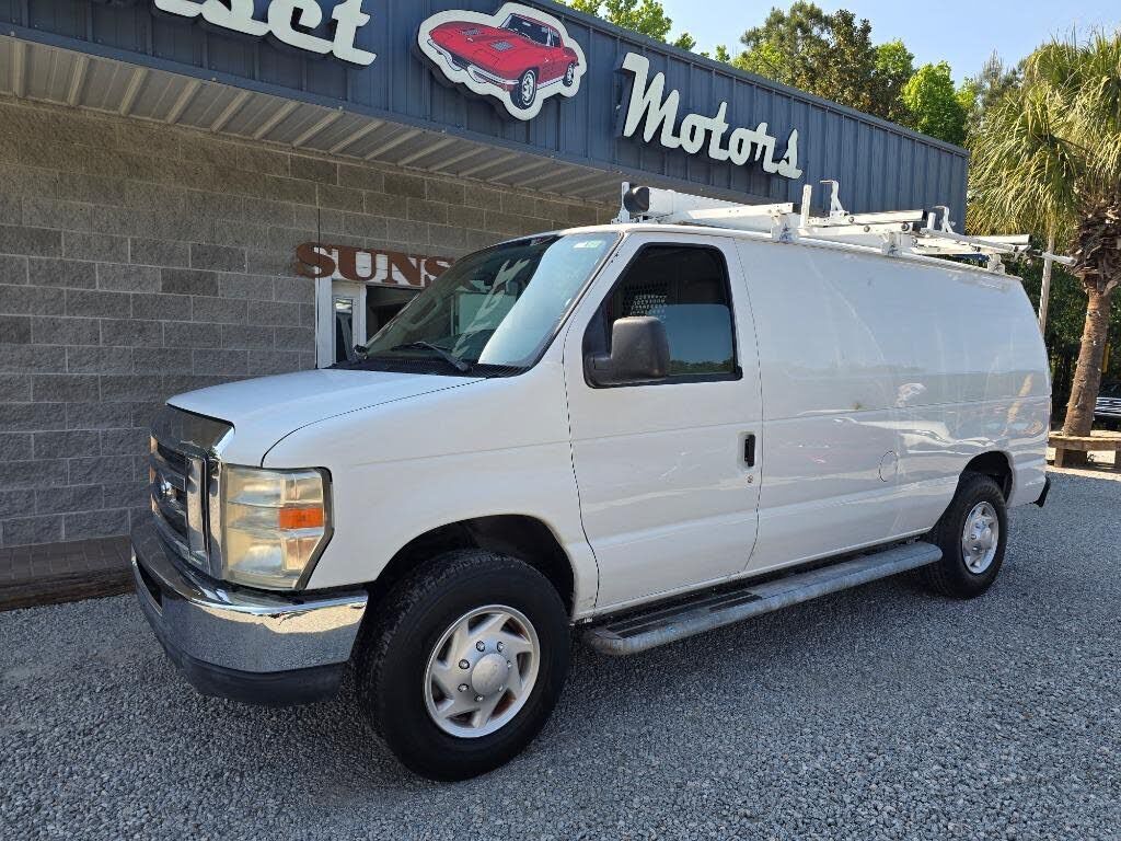 2013 FORD E-250