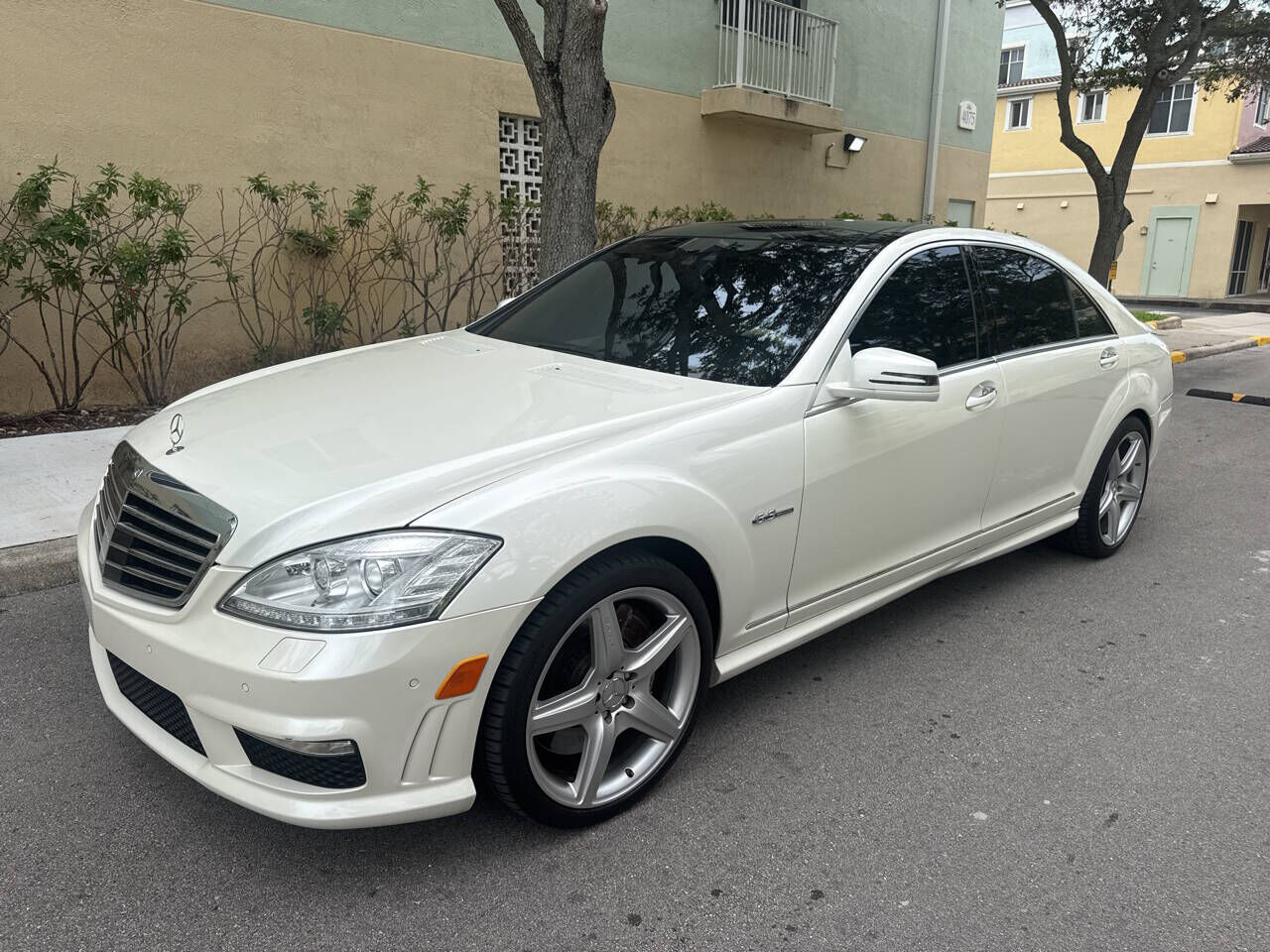 2010 MERCEDES-BENZ S-Class
