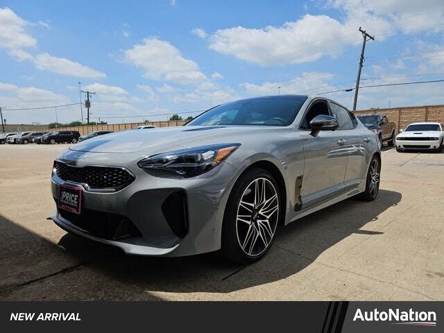 2023 KIA Stinger