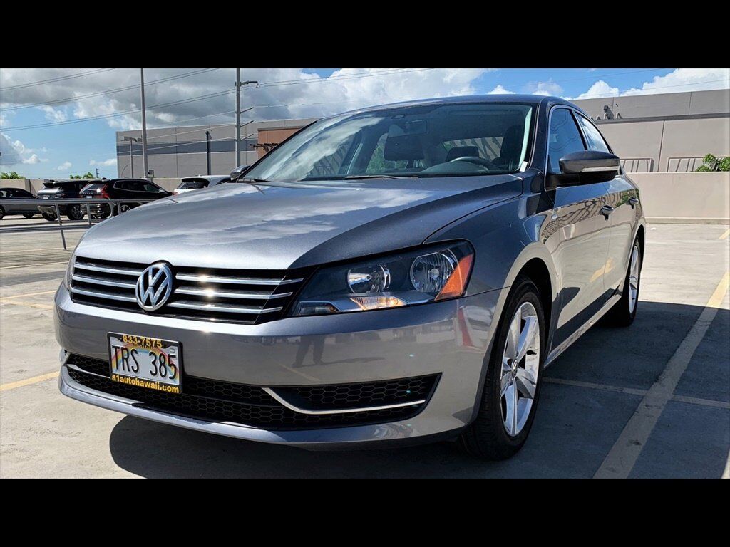 2014 VOLKSWAGEN Passat