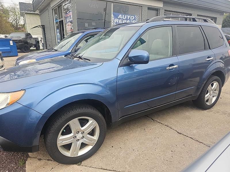 2010 SUBARU Forester
