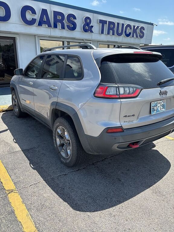 2019 JEEP Cherokee
