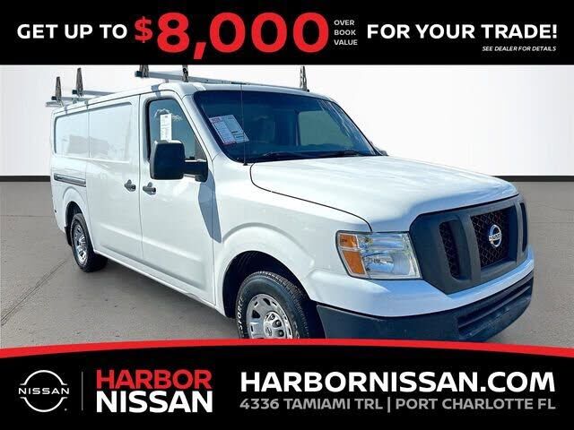 2017 NISSAN NV