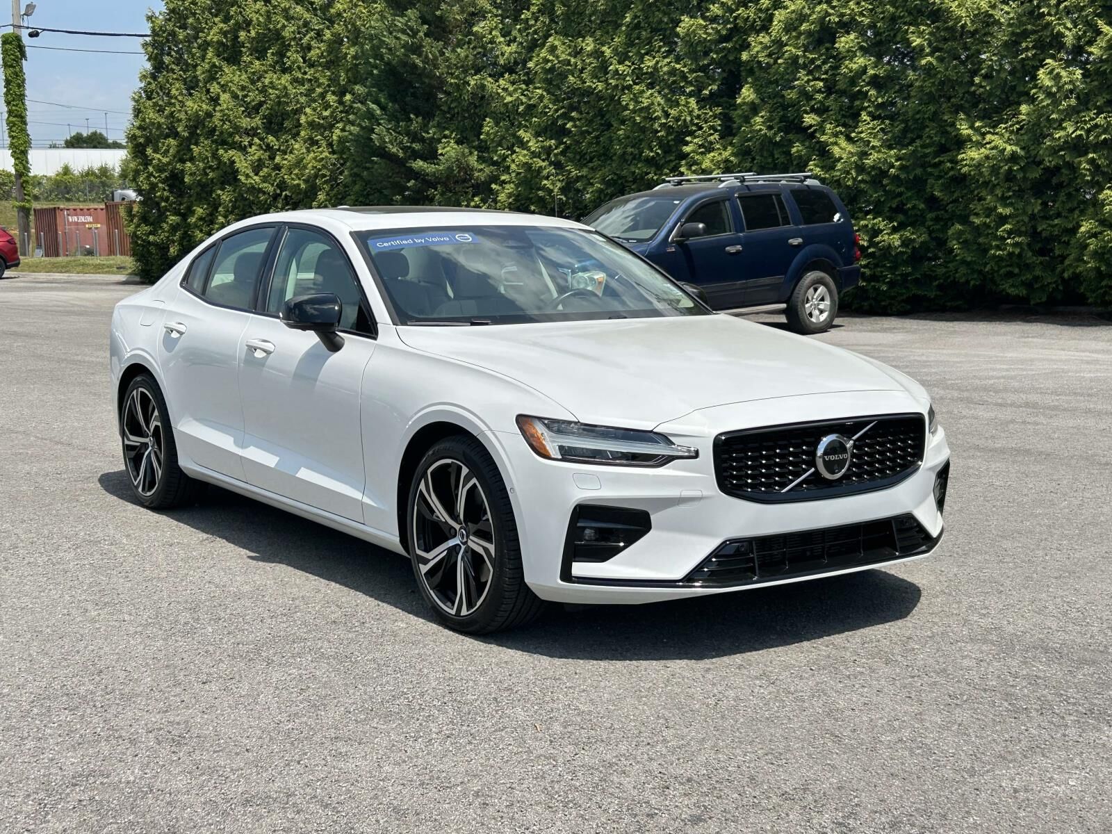 2024 VOLVO S60