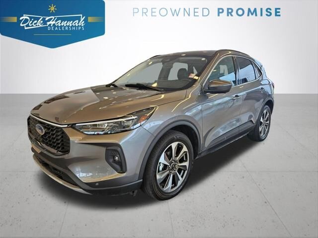 2024 FORD Escape