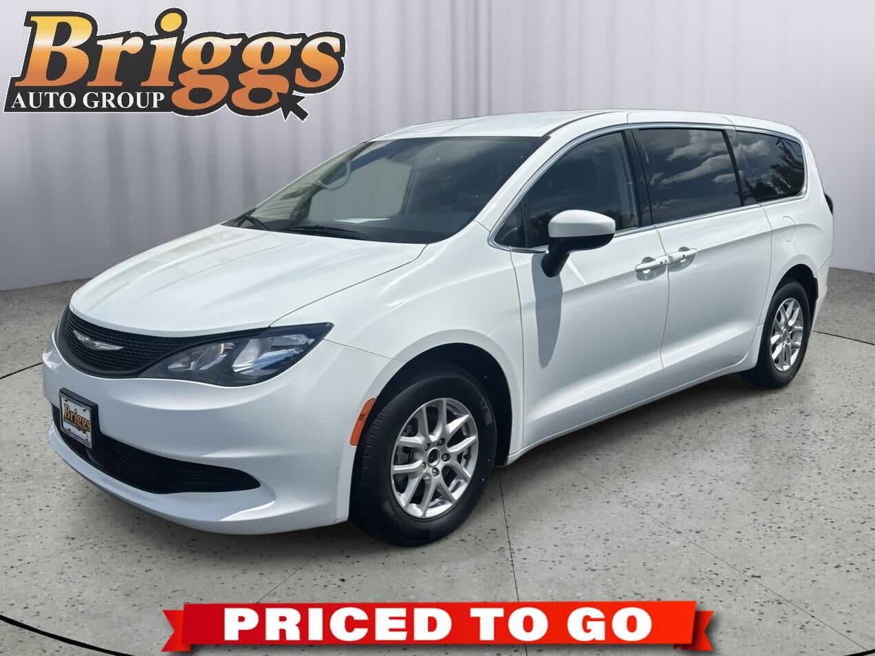 2023 CHRYSLER Voyager