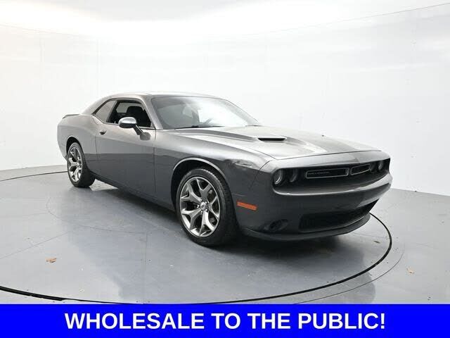 2017 DODGE Challenger