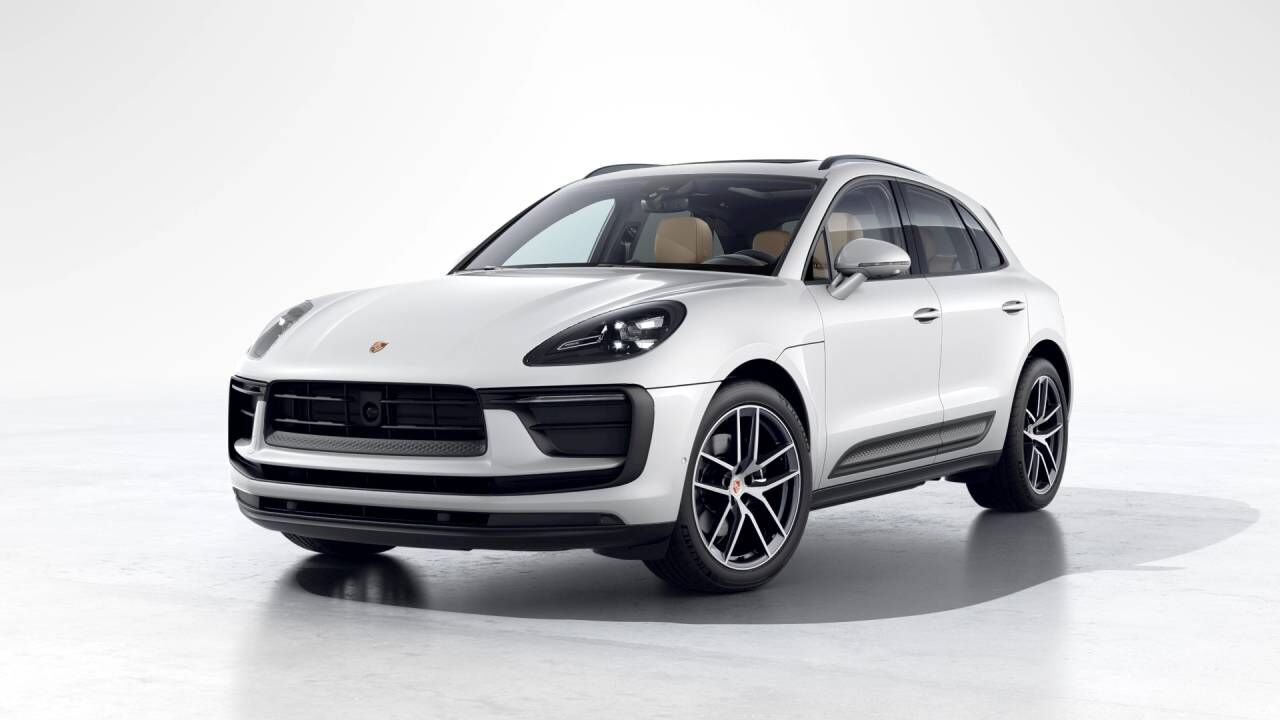 2026 PORSCHE Macan