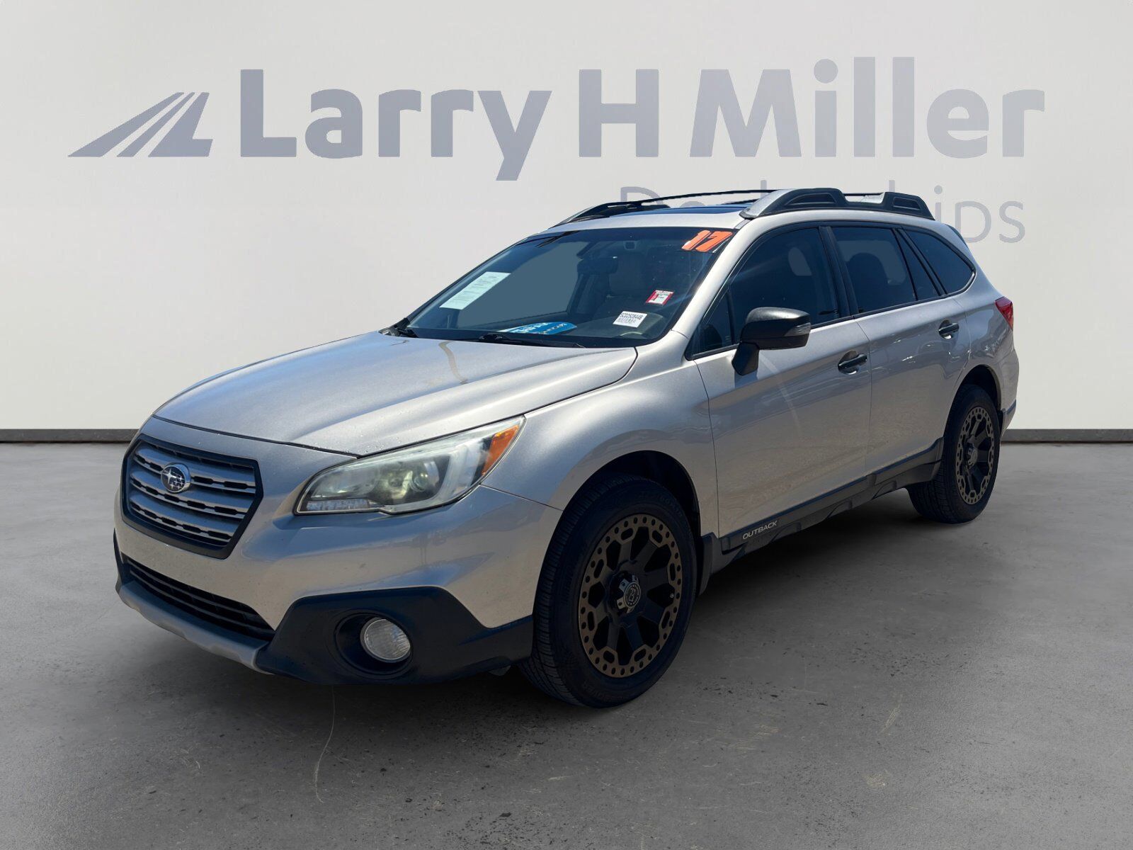 2017 SUBARU Outback