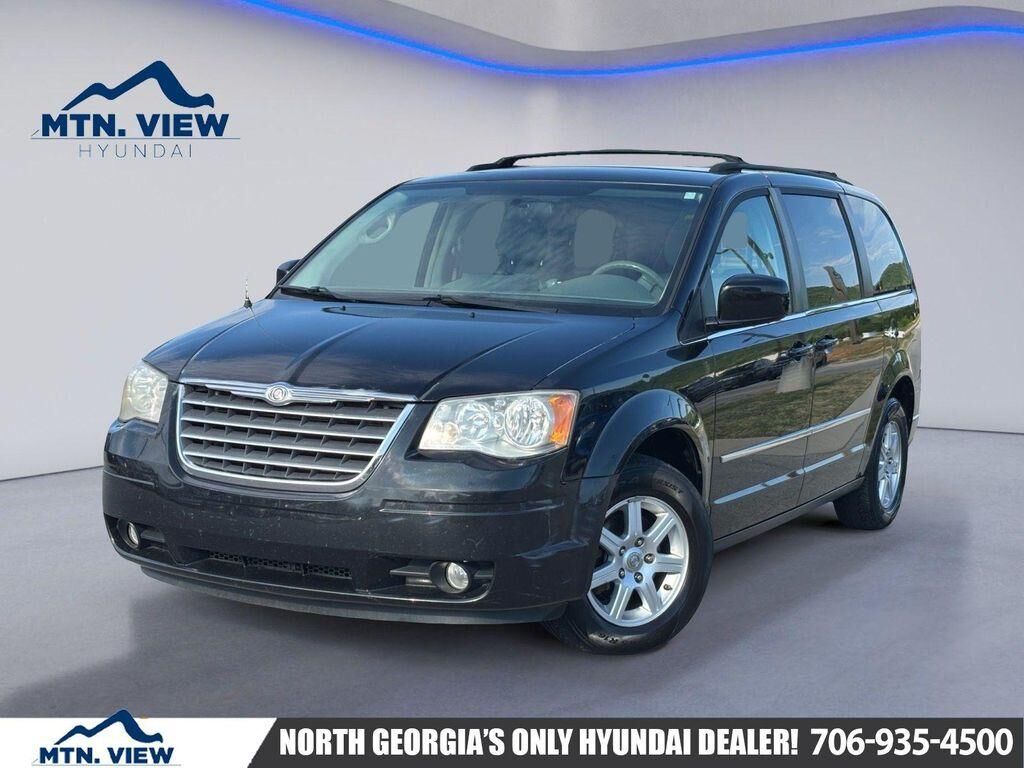 2010 CHRYSLER Town and Country
