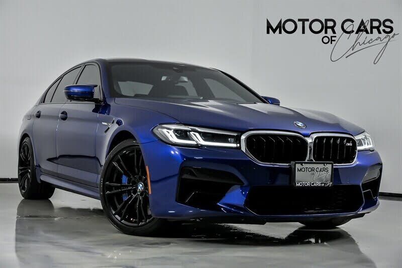 2023 BMW M5