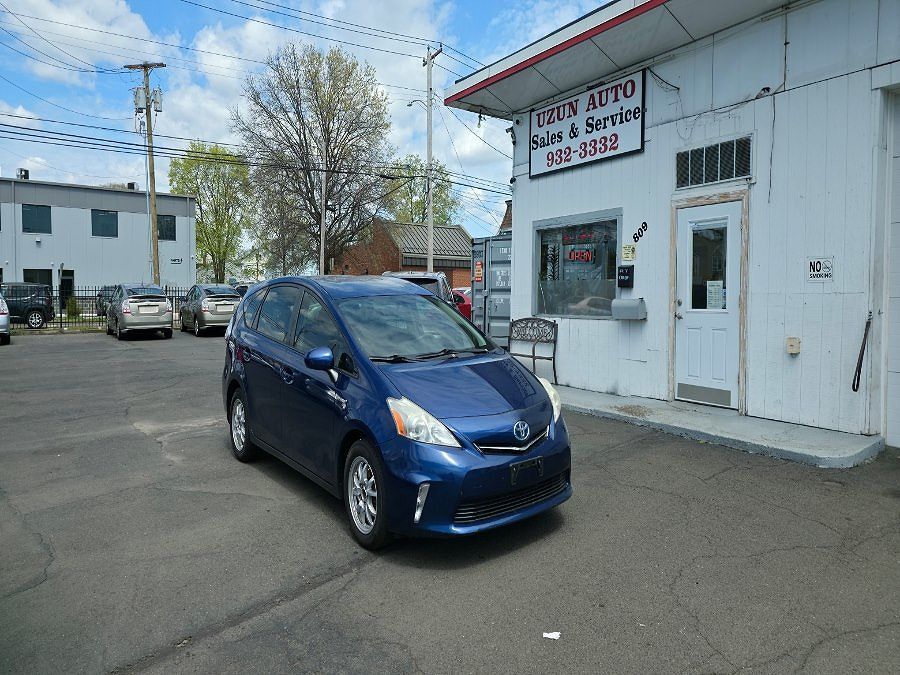2013 TOYOTA Prius
